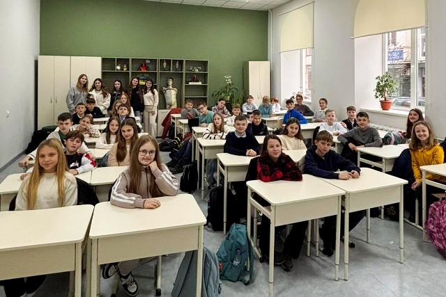 Чекаємо подарунки від Таємного  Санти